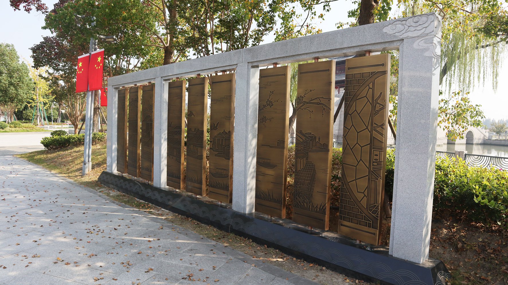 文物铜雕景墙：：青浦环城水系的点睛之笔