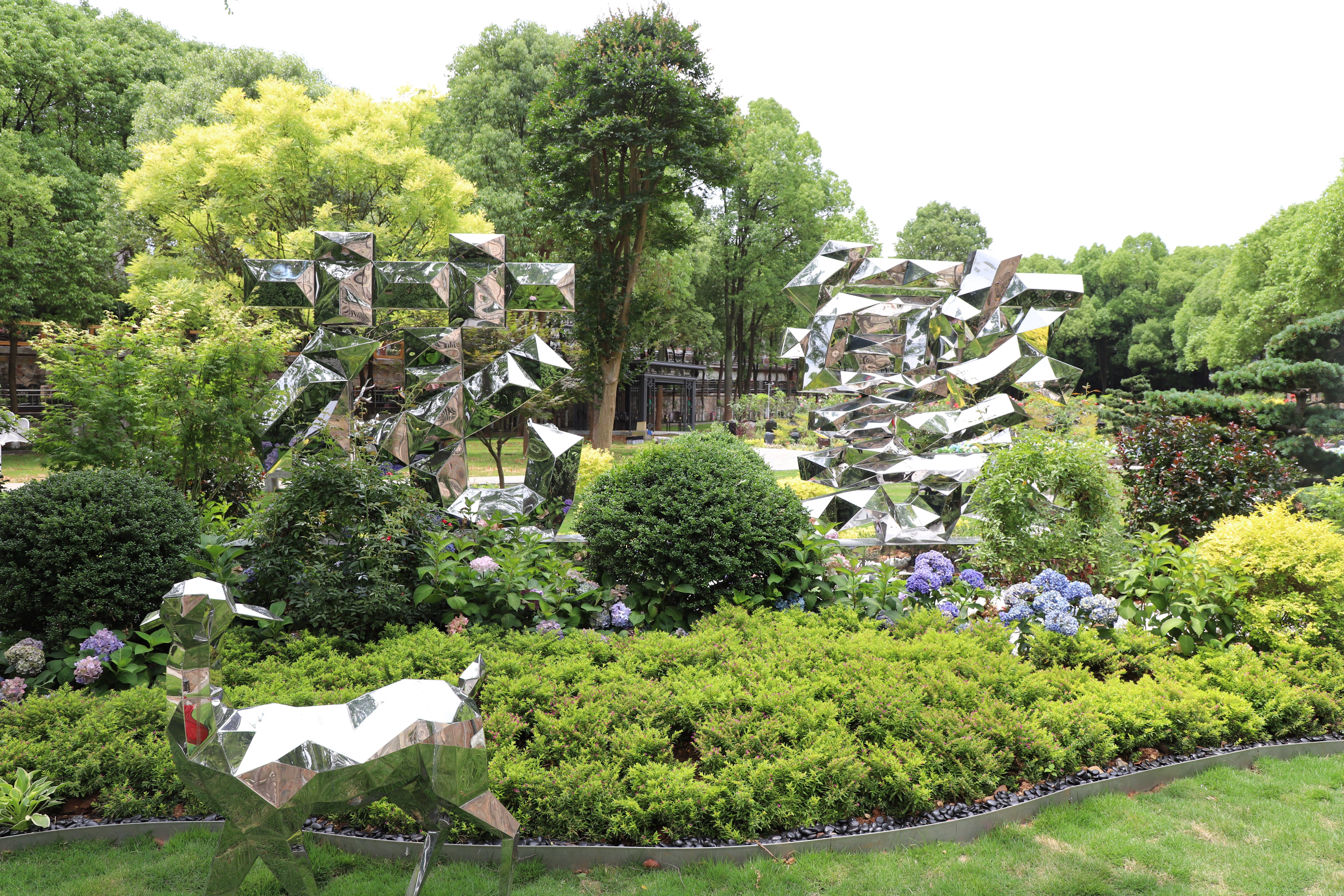 南京好事园：：生态与文化的完善融合，，，让生命在繁花中永恒