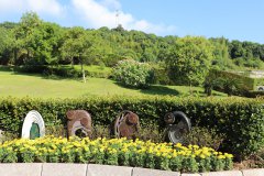 人生就是搏小型艺术雕塑葬：：让生命以美学姿态归于自然