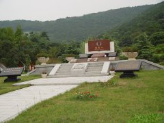 石上年龄|与往圣先贤对话，，同永恒时光共舞